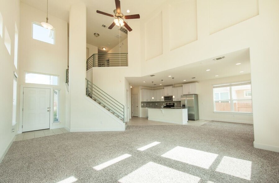 Building Photo - 7113 Sienna Rouge Path