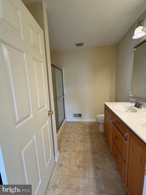 Building Photo - 5269 Dartmouth Dr