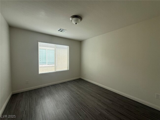 Building Photo - 2229 Mundare Dr