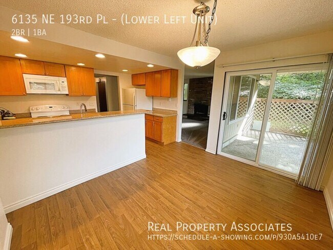 Building Photo - 6135 NE 193rd Pl