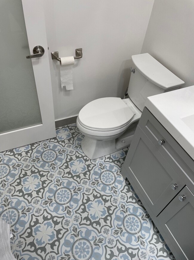 New vanity and toilet - 11025 Kittridge St