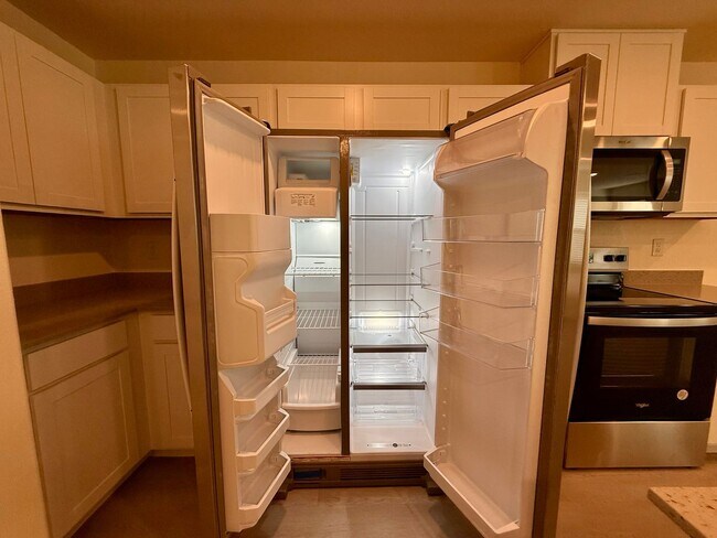 Building Photo - BRAND NEW 3 BED 2.5 BATH 2 CAR GARAGE TOWNHOUSE W/ LOFT FOR RENT!!!