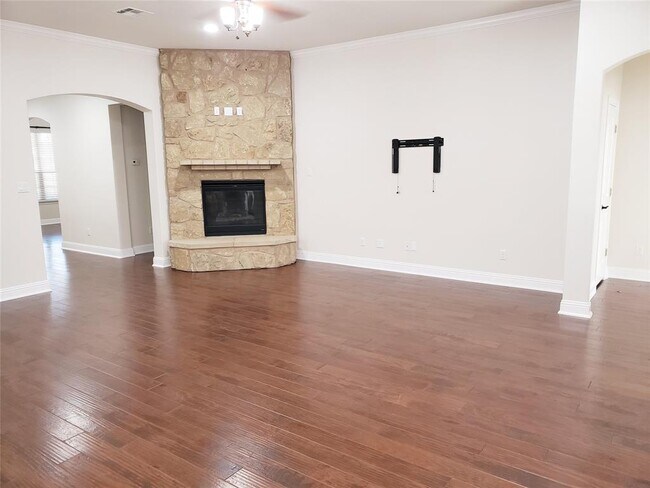 Building Photo - 8305 Turning Trail