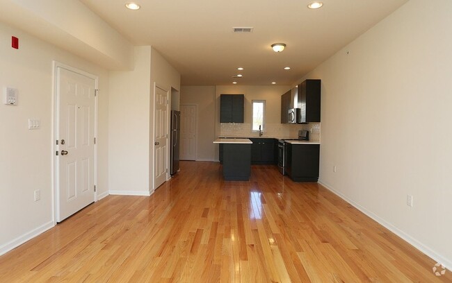 Interior Photo - Rittenhouse Terrace Apartments