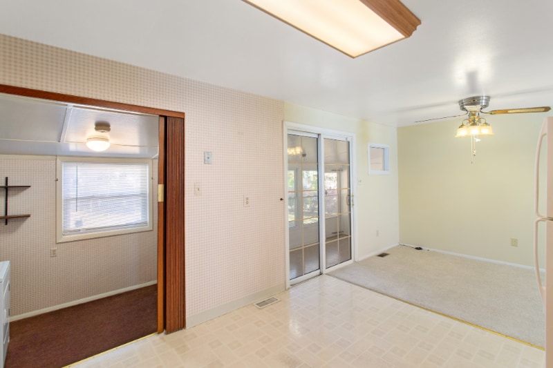 Building Photo - 1409 Seward Dr