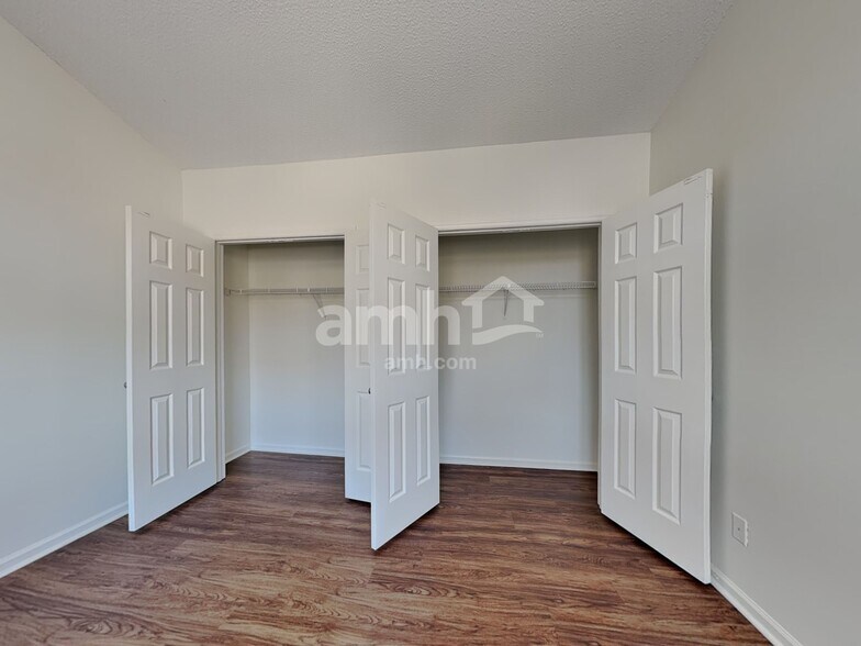 Building Photo - 13029 Greycrest Dr