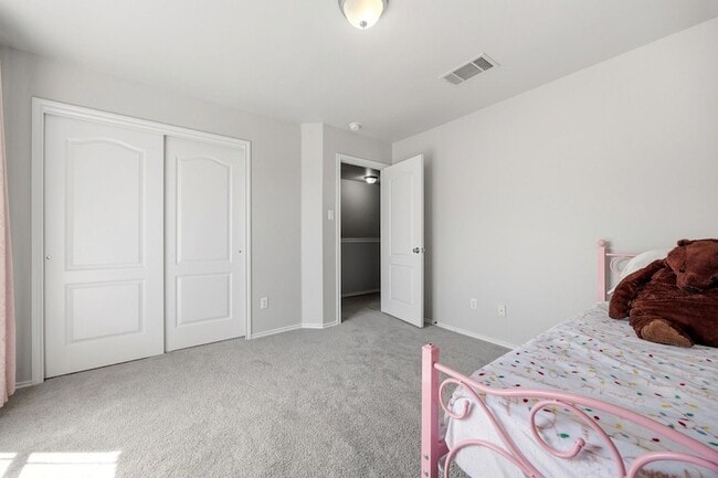 Building Photo - 111 Brazos Ln