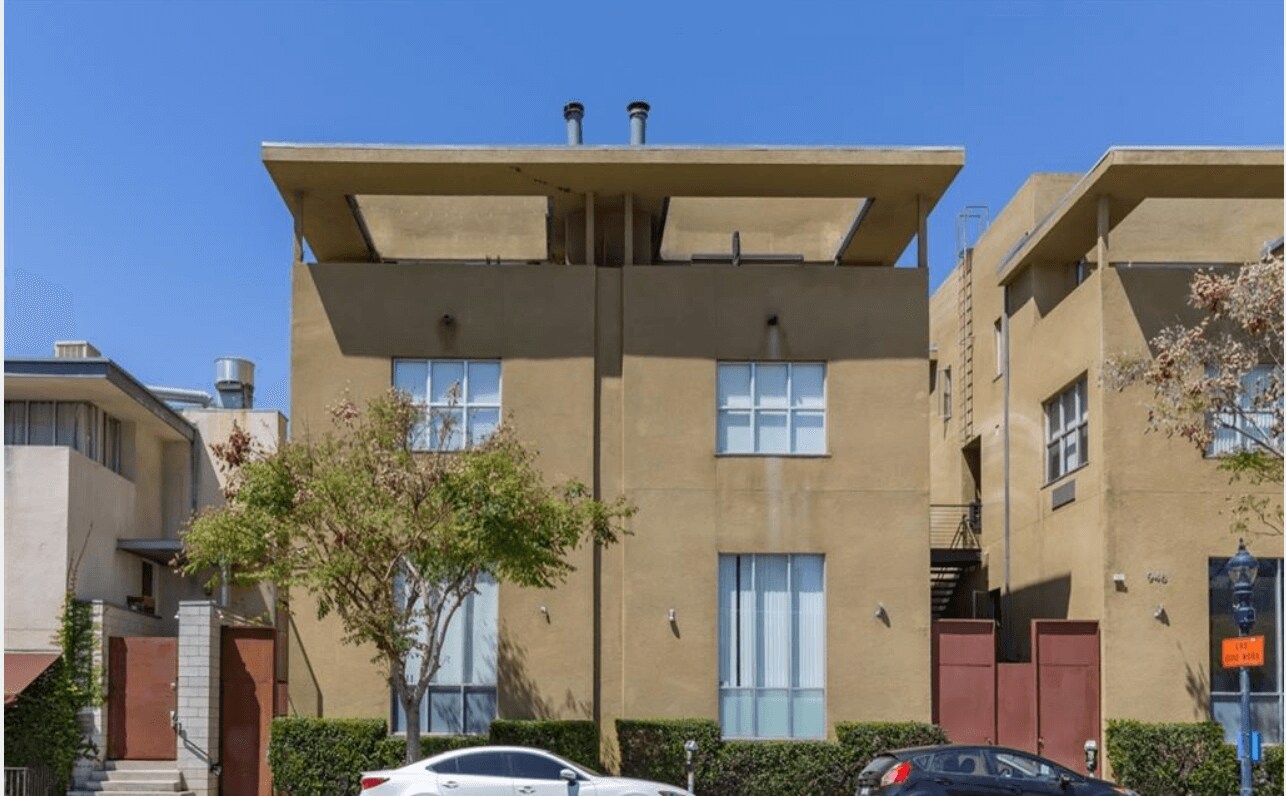 Building Photo - 948 G St