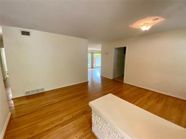 Building Photo - 10457 Solta Dr