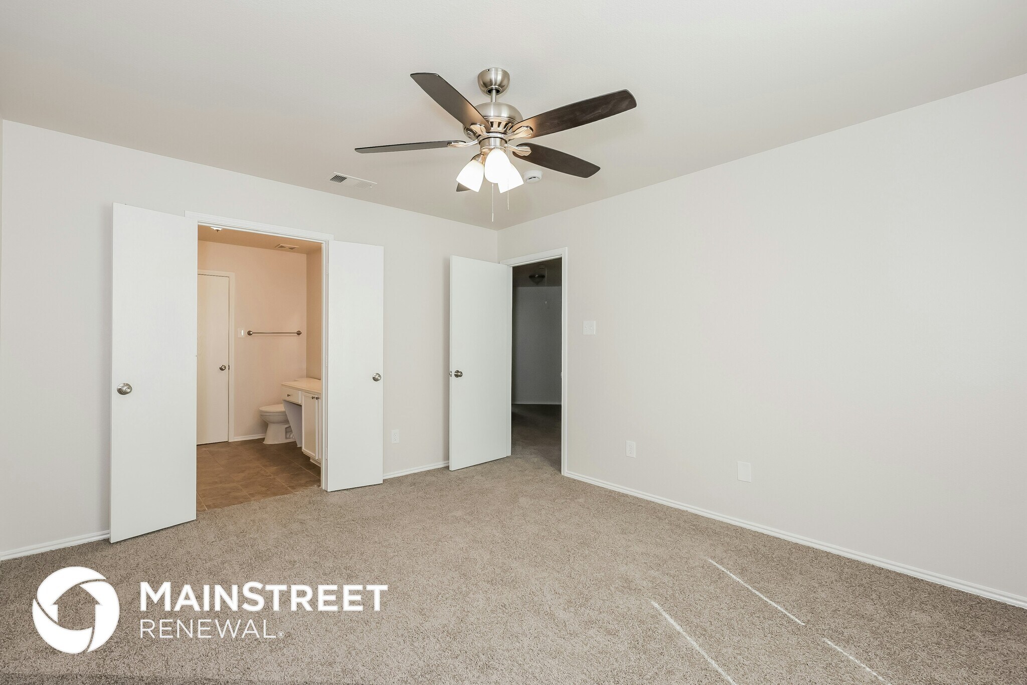 Building Photo - 912 Laredo Plaza