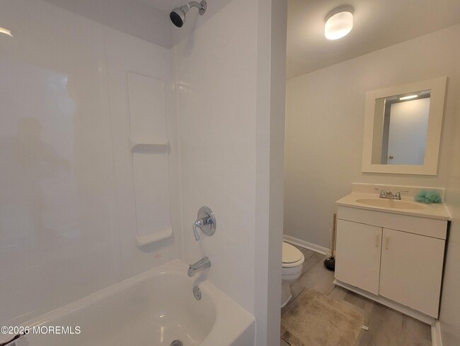 Building Photo - 38-40-40 Johnson Ln