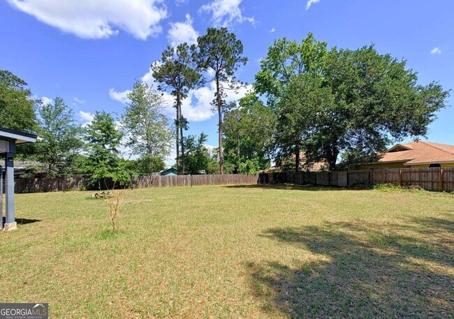 Building Photo - 142 Woodvalley Ct