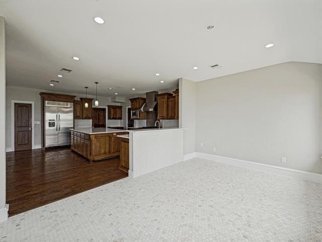 Building Photo - 5975 Diamond Spur