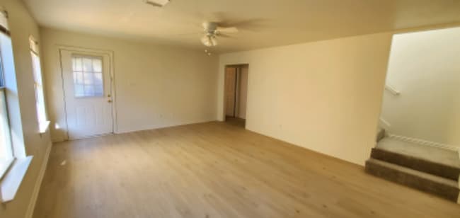 Building Photo - 13639 Biggs St