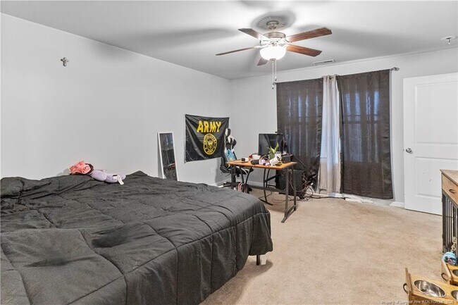 Building Photo - 140 Denning Farms Ln