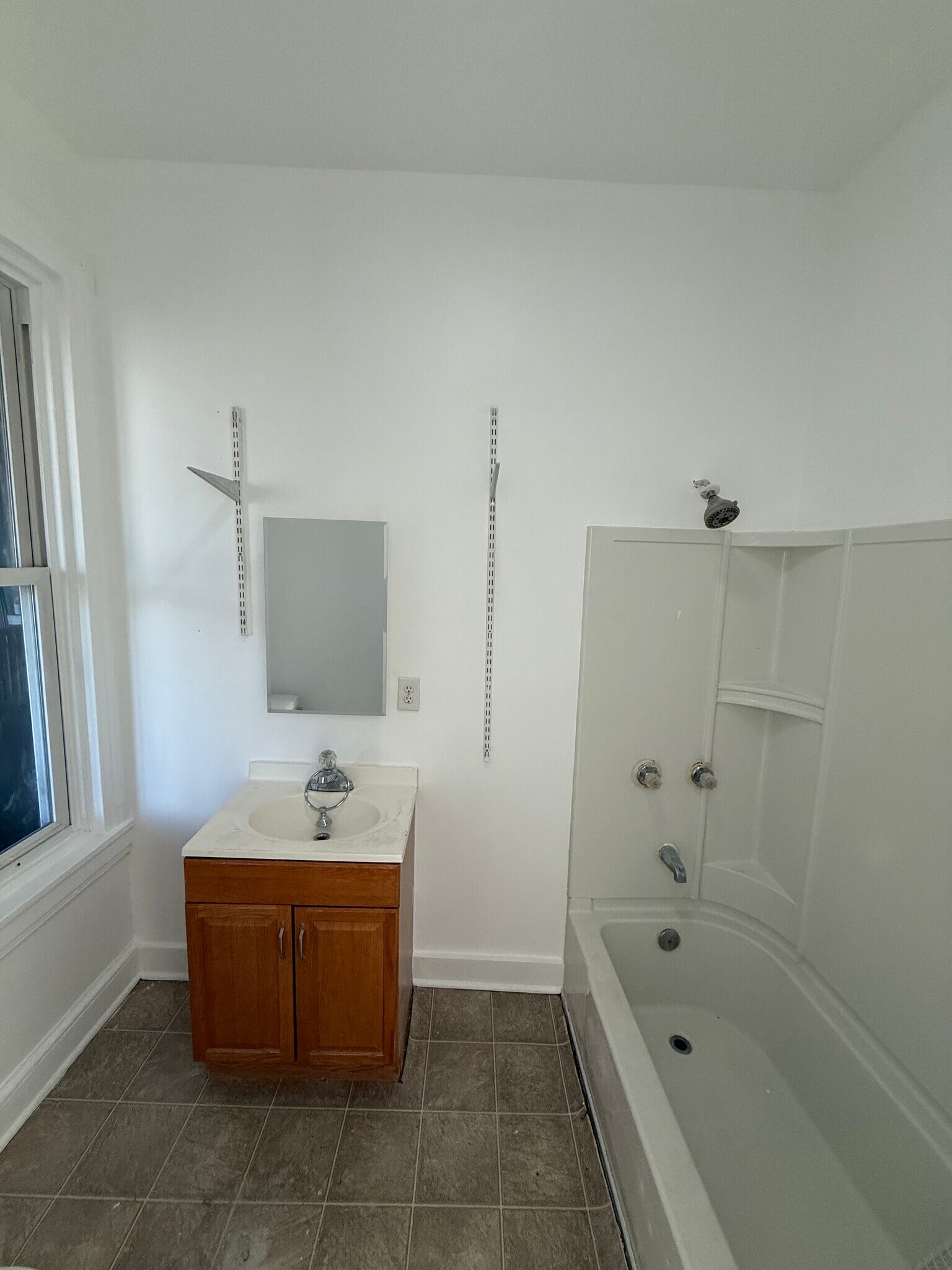 Building Photo - 56 S Pershing Ave