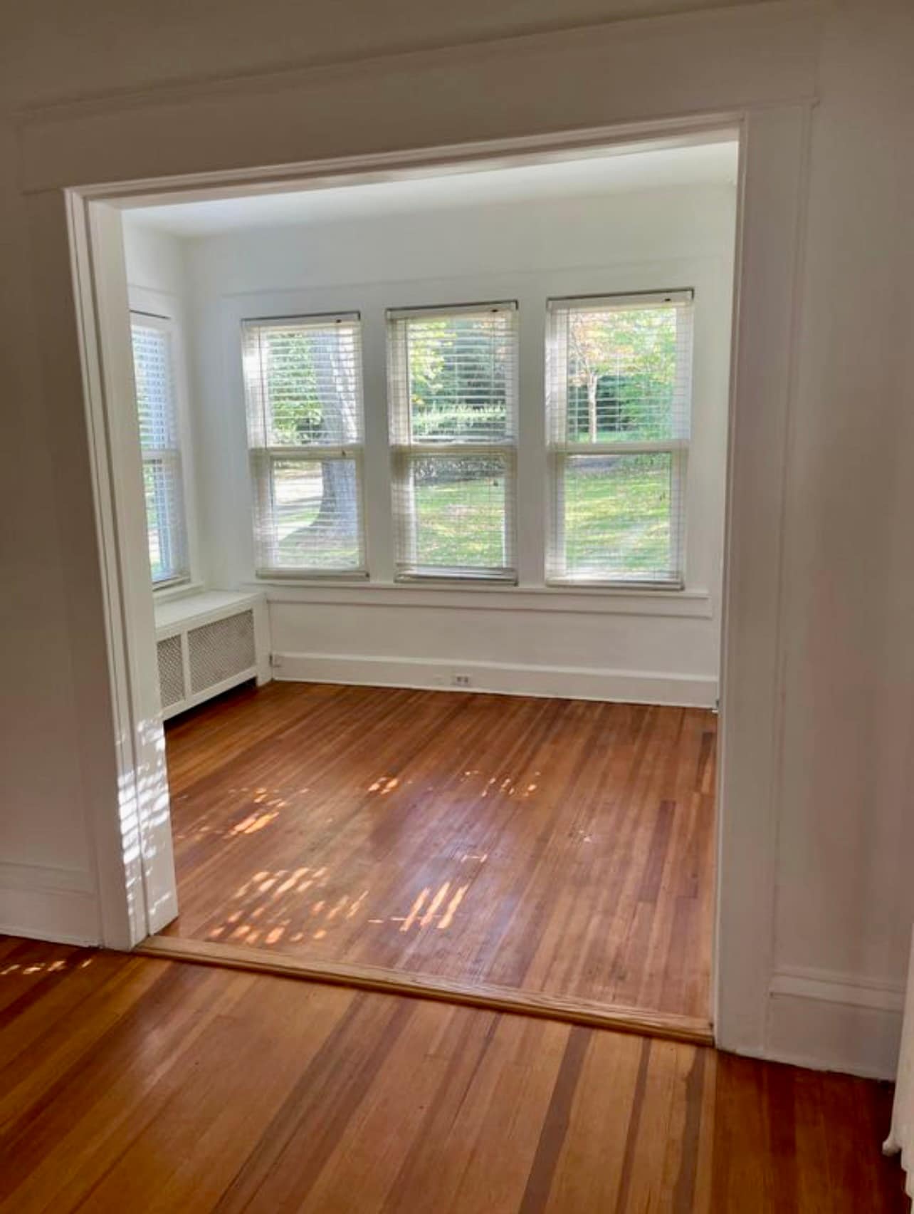 Building Photo - 25 Lenox Ave