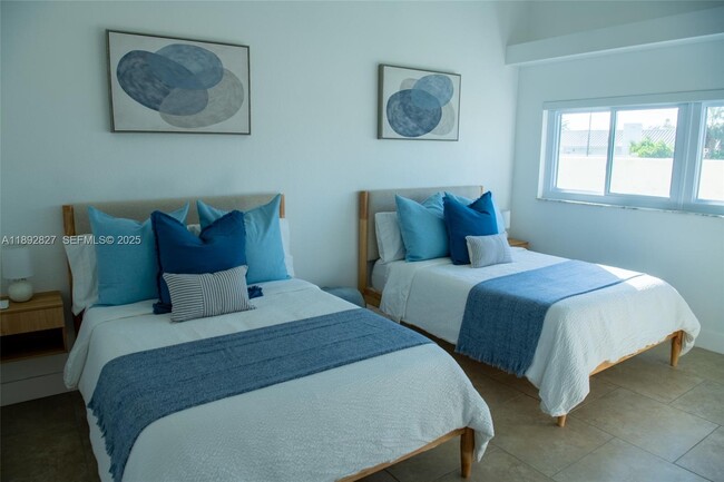 Building Photo - 1010 Joyce Ct