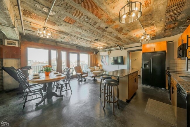 Building Photo - 2915 John R St