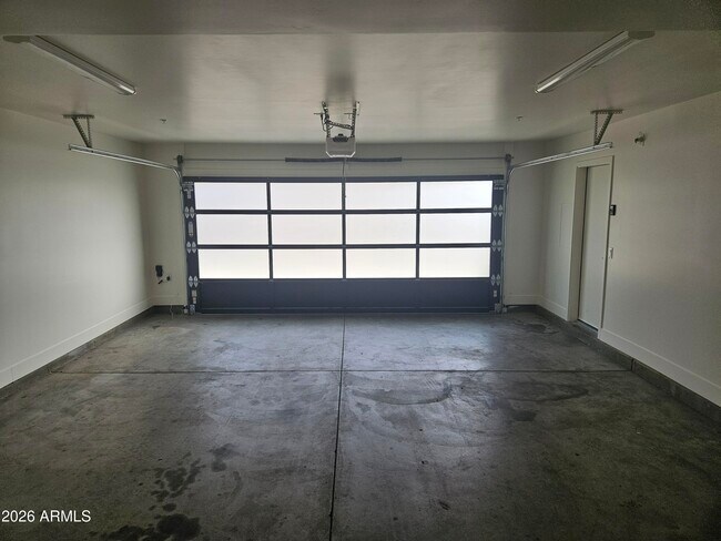 Building Photo - 309 S Roosevelt St