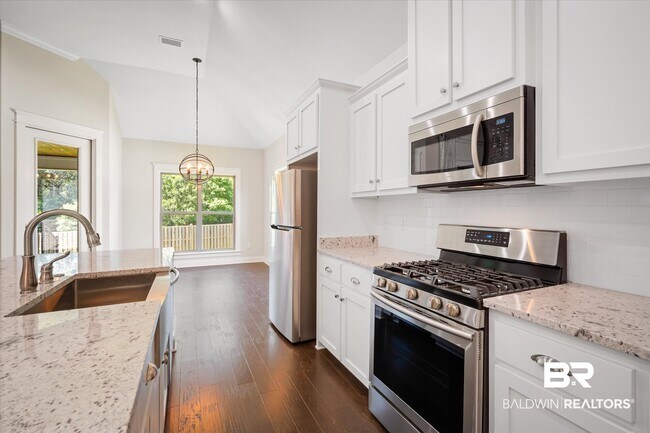 Building Photo - 774 Dunker Ave
