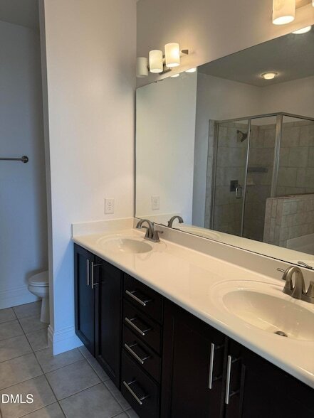 Building Photo - 1045 Philpott Dr