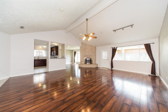 Building Photo - 22131 Eagle Meadow Dr