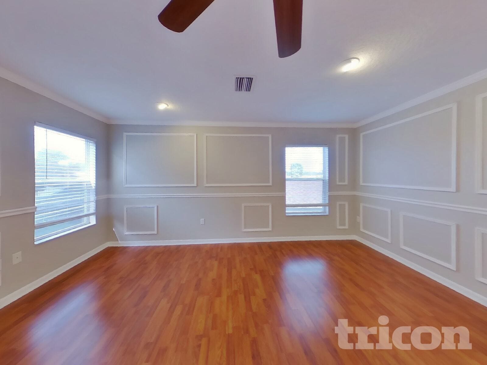 Building Photo - 2511 Brownwood Dr