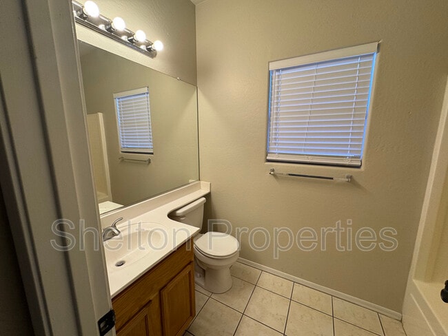 Building Photo - 12913 W Corrine Dr