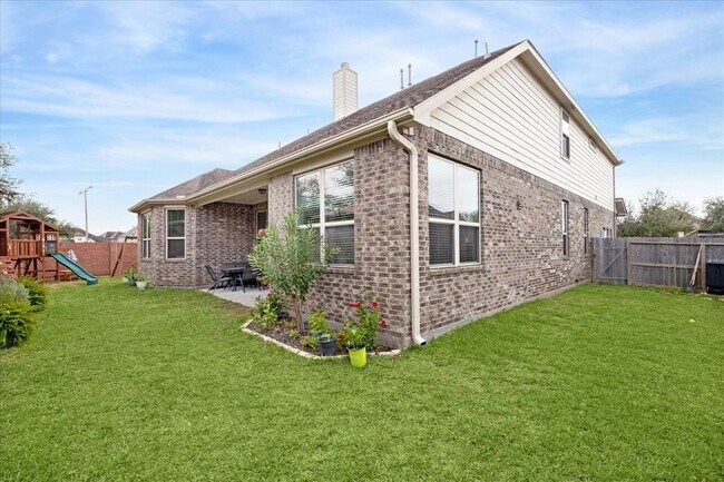 Building Photo - 2960 Gibbons Hill Ln