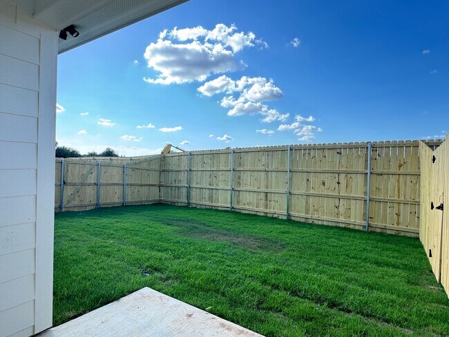 Building Photo - 14574 CR 2191
