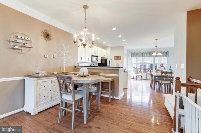 Building Photo - 575 Edmonton Terrace NE