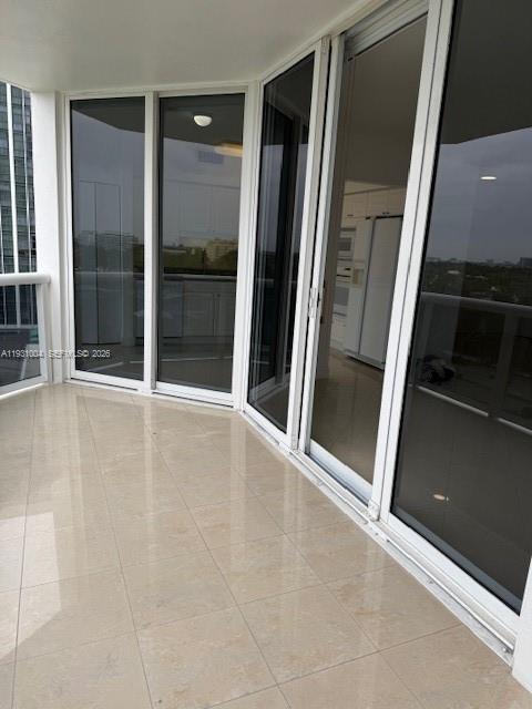 Building Photo - 4779 Collins Ave