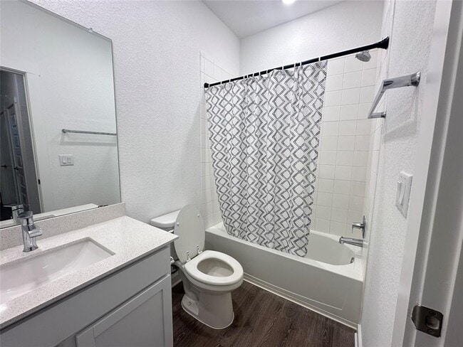 Building Photo - 117 Cupreata Ln