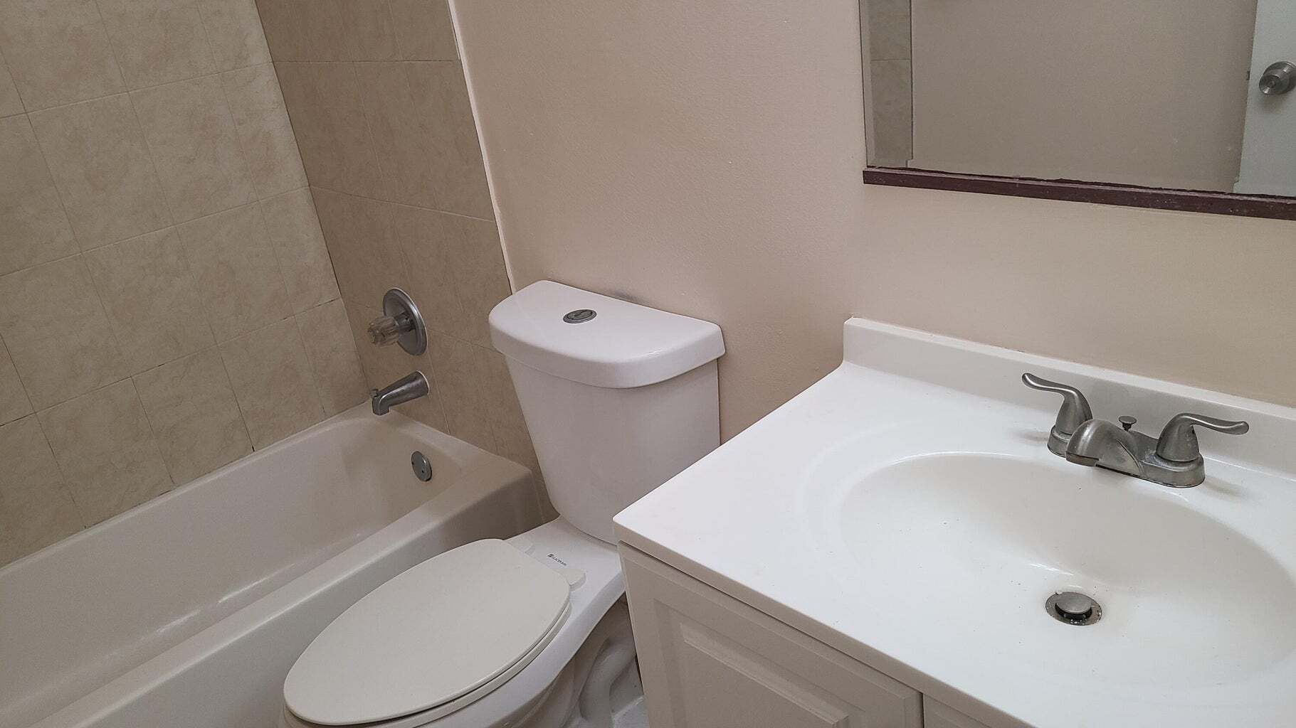 Building Photo - 1803 Wharf Ln