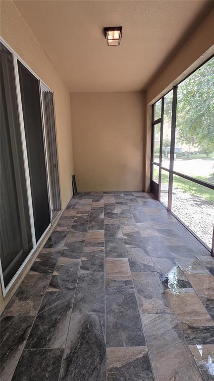 Building Photo - 13827 River Fish Ct