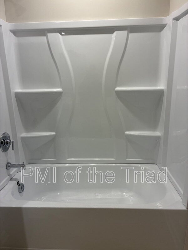 Building Photo - 1817 Autumn Mist Dr