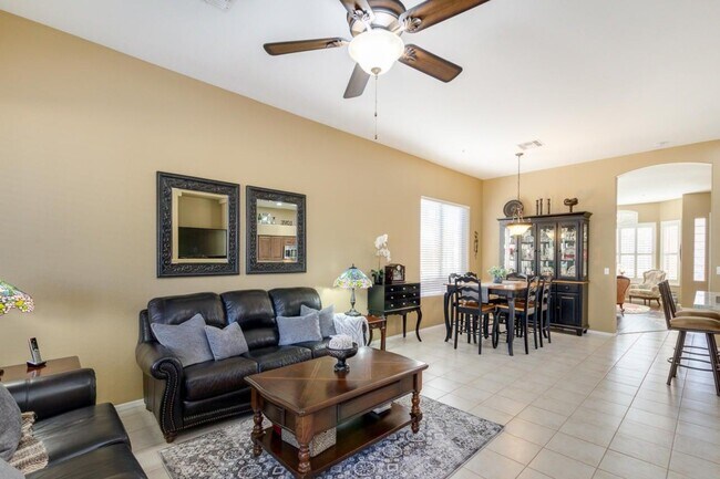 Building Photo - 10474 E Morning Star Dr