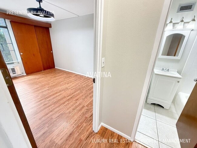 Building Photo - 1511 Nuuanu Ave