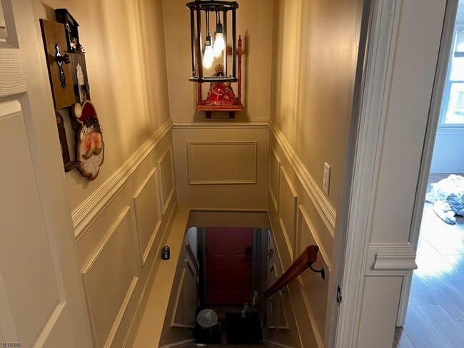 Building Photo - 51 Delaware St