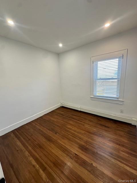 Building Photo - 661 E Olive St