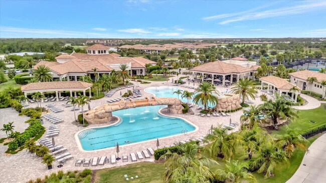 Building Photo - 5720 Palmer Cir