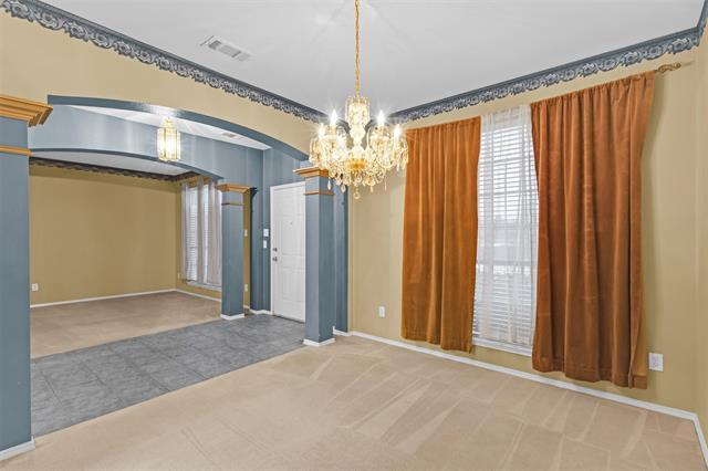 Building Photo - 214 Forestview Rd