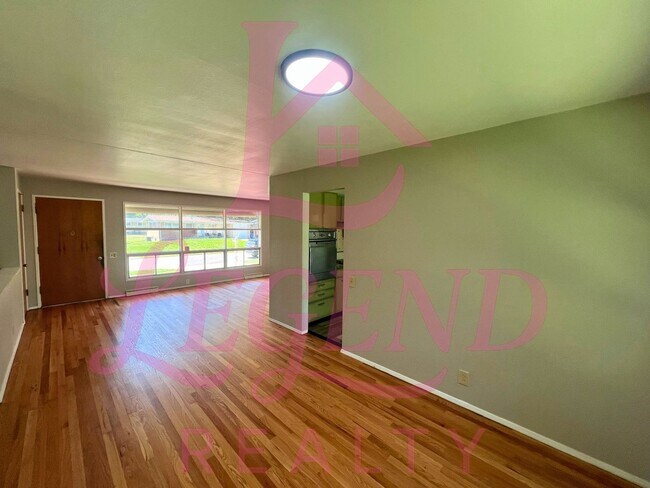 Building Photo - Spacious & Charming 3-Bedroom, 2-Bath Home...