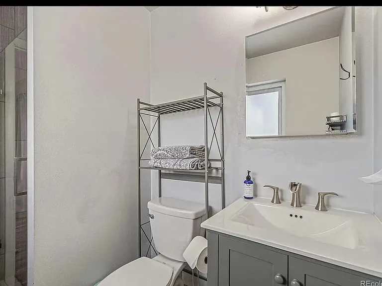 Building Photo - 3081 W 134th Ave