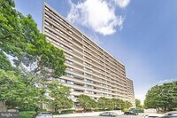 Building Photo - 5911 Edsall Rd