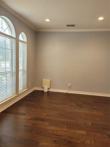 Building Photo - 1713 Water Lily Dr
