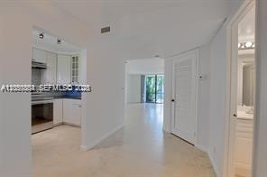 Building Photo - 1232 S Military Trail
