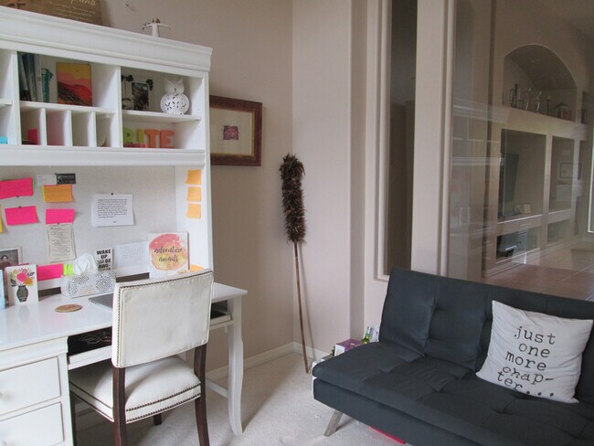 Building Photo - Unfurnished - 1 Year Rental