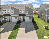 Building Photo - 1415 Darrowby Wy